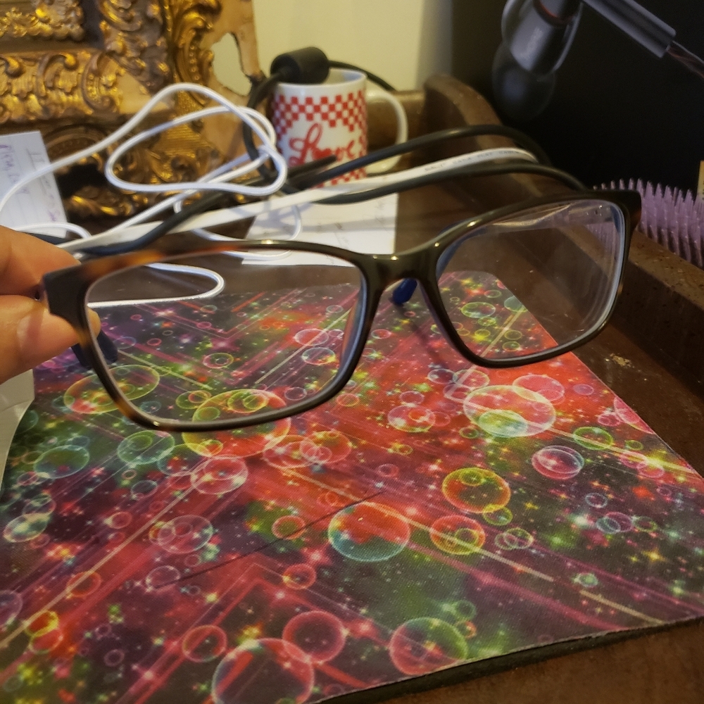 Guess eyeglasses
